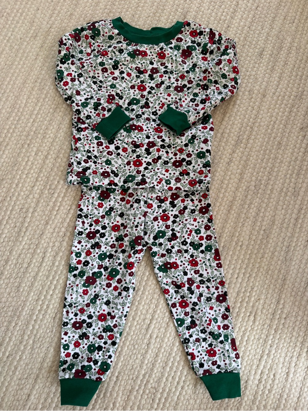Lake Kids Floral Green-Accented Pajama Set 2Y